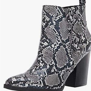 Indigo Rd Black and Gray Snakeskin Ankle Booties